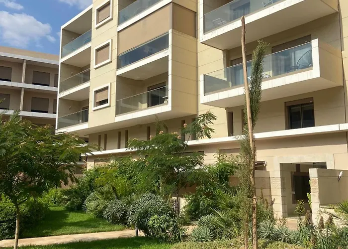 The Pearl Garden Vu Piscine